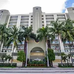Golden Bay 48